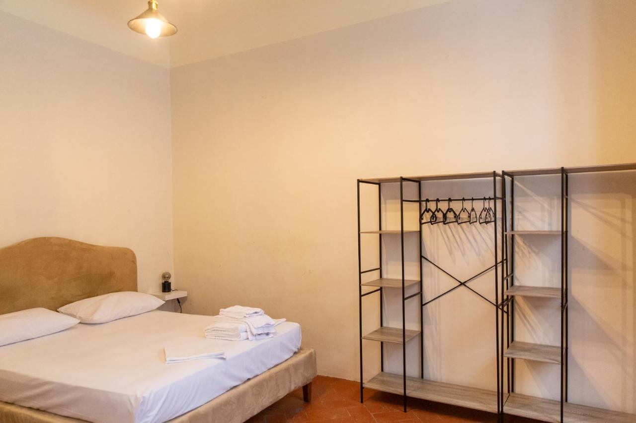 Charming Apartment By Bargello Museum Firenze Bagian luar foto